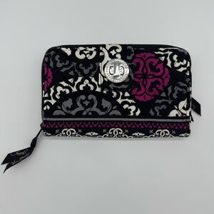 VERA BRADLEY Turn Lock‎ Wallet- Canterberry Magenta